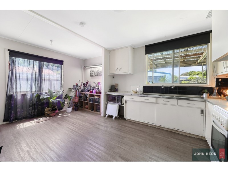 7 Boolarra Avenue, Newborough VIC 3825