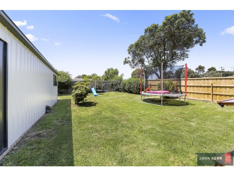 7 Boolarra Avenue, Newborough VIC 3825