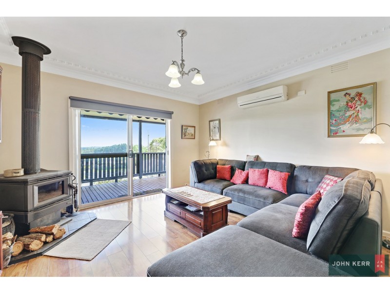 45 Tooronga Road, Willow Grove VIC 3825