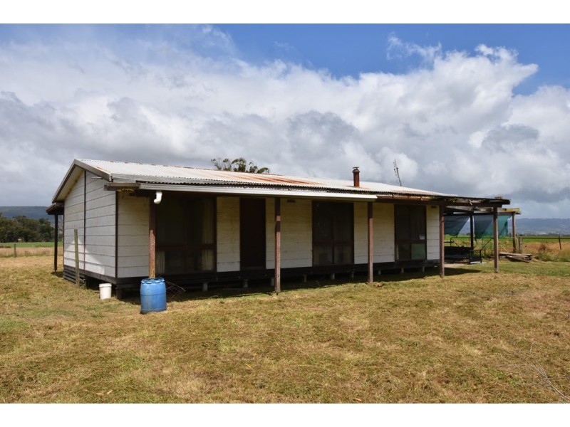 100 Millers Road, Westbury VIC 3825