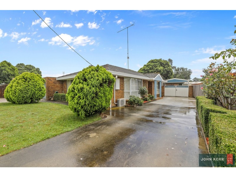 2a Haigh Street, Moe VIC 3825