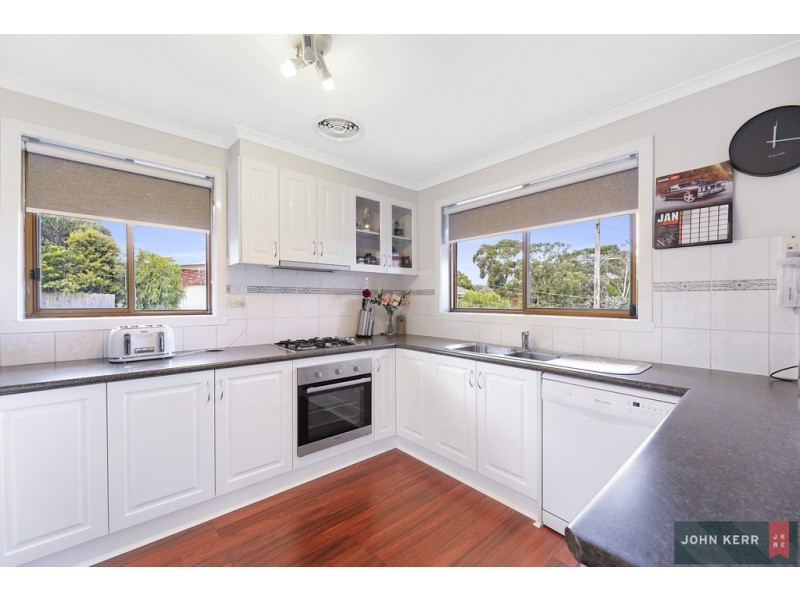 37 Shanahan Parade, Newborough VIC 3825