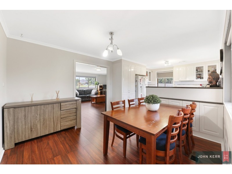 37 Shanahan Parade, Newborough VIC 3825