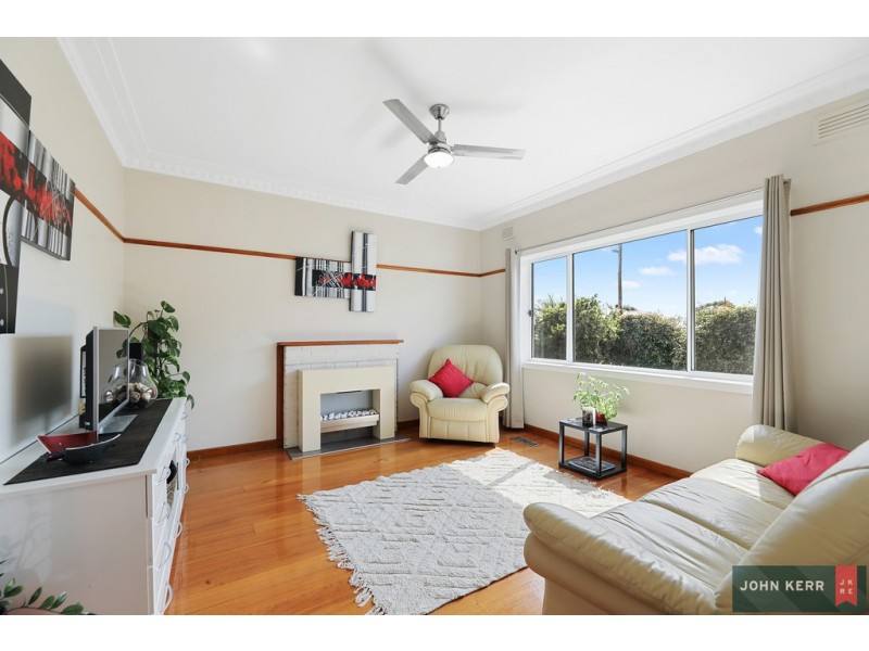 3 Barry Street, Moe VIC 3825