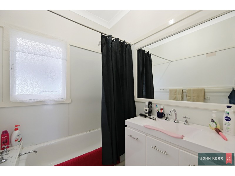 25 Scott Avenue, Moe VIC 3825