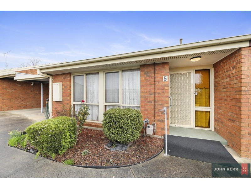5/36 Saxtons Drive, Moe VIC 3825