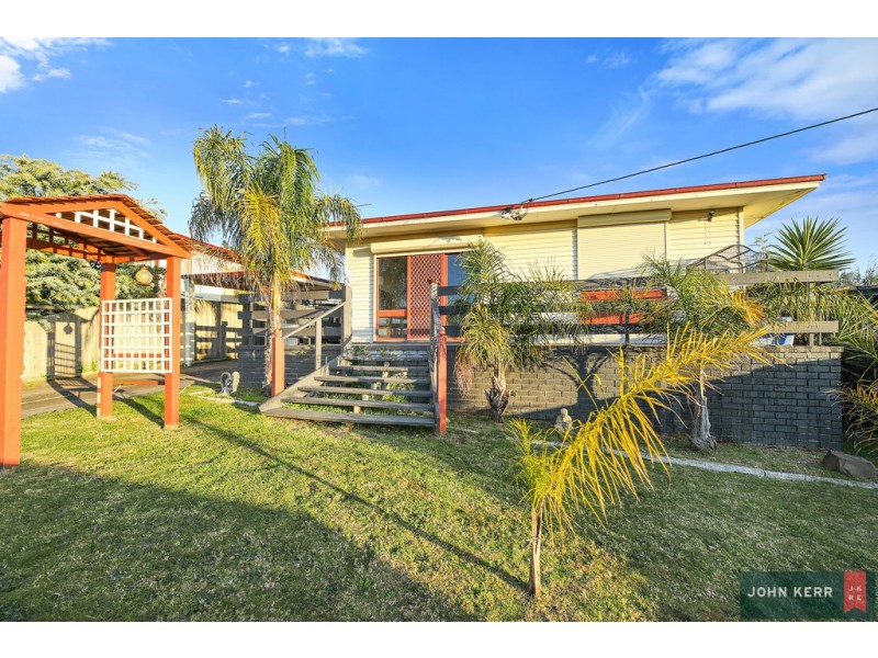 63 Margaret Street, Moe VIC 3825