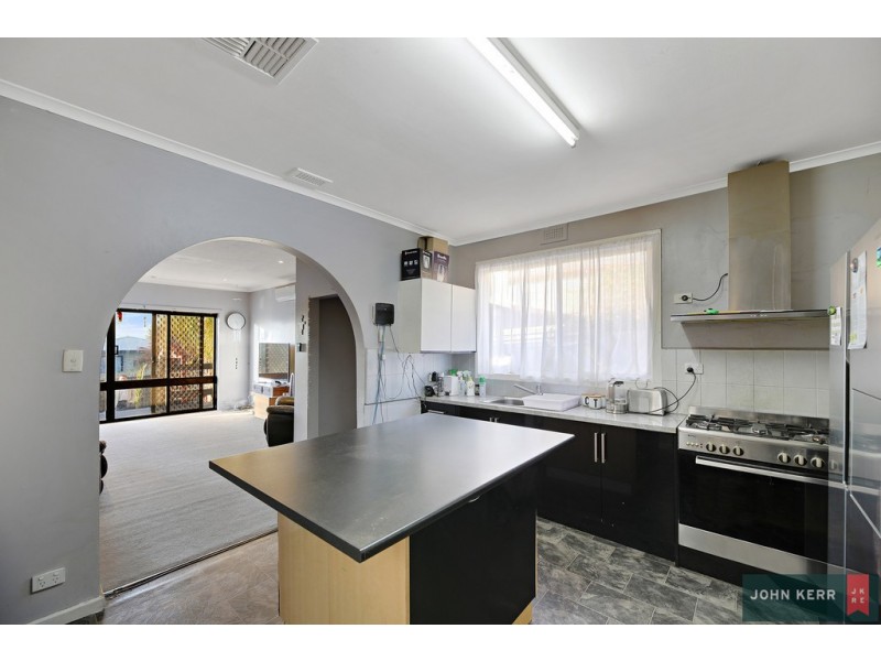 63 Margaret Street, Moe VIC 3825