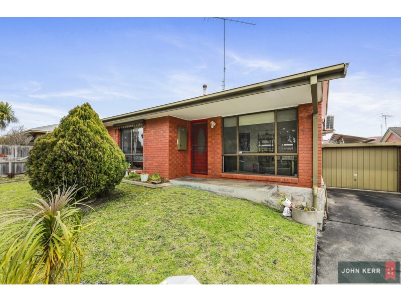 1/2B Mitchells Road, Moe VIC 3825