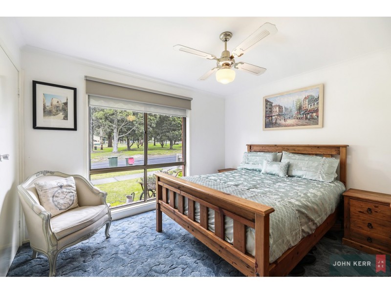 1/2B Mitchells Road, Moe VIC 3825