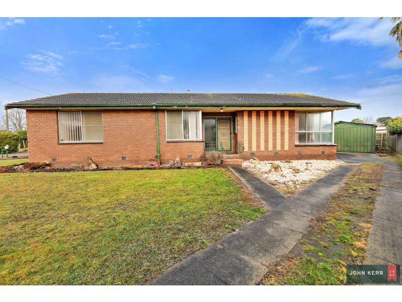 6 Jubilee Street, Moe VIC 3825