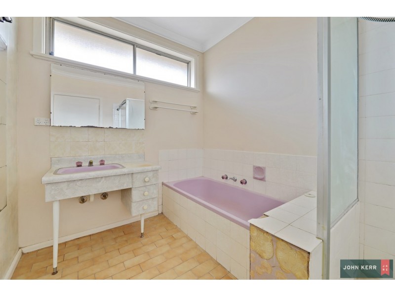 6 Jubilee Street, Moe VIC 3825