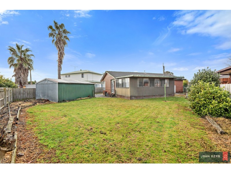 6 Jubilee Street, Moe VIC 3825