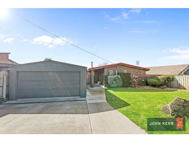 53 Coalville Road, Moe VIC 3825