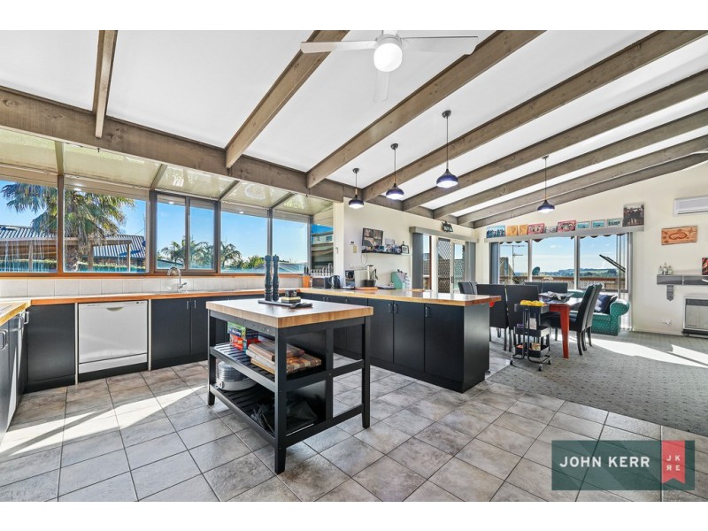 53 Coalville Road, Moe VIC 3825