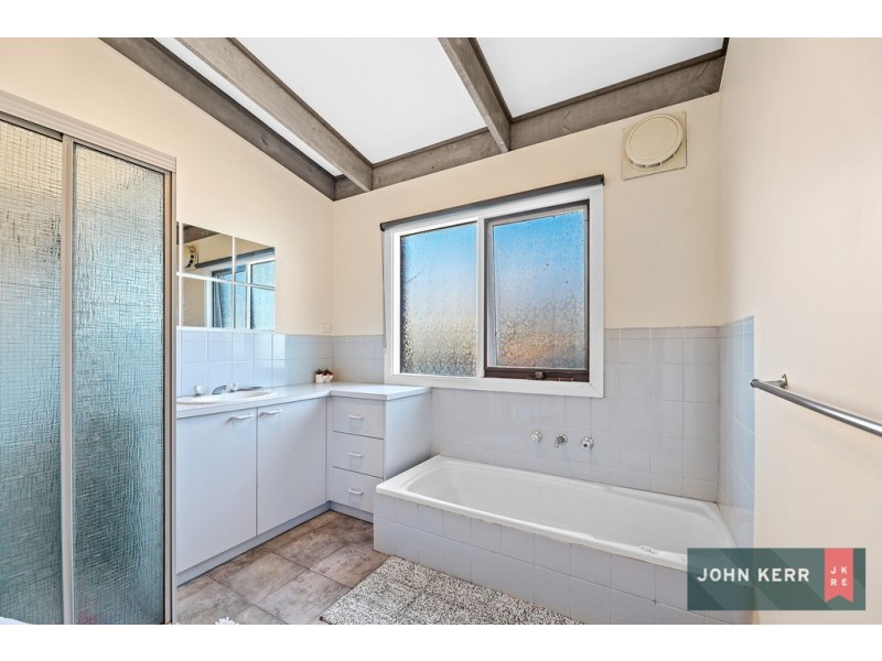 53 Coalville Road, Moe VIC 3825