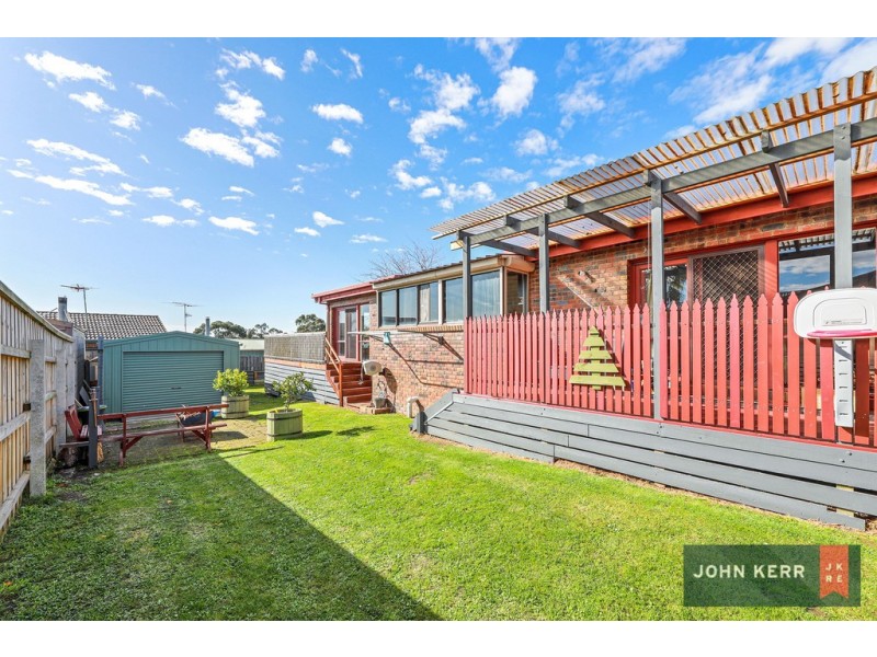 53 Coalville Road, Moe VIC 3825