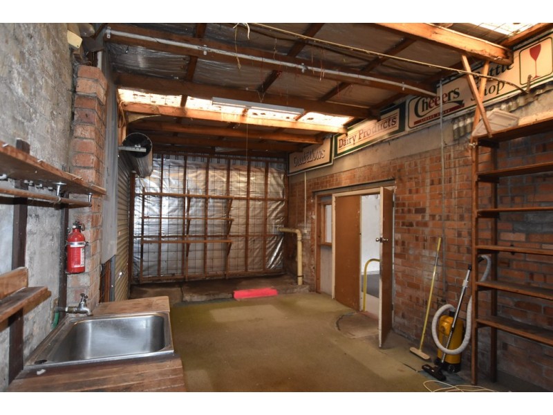 33A Boolarra Avenue, Newborough VIC 3825