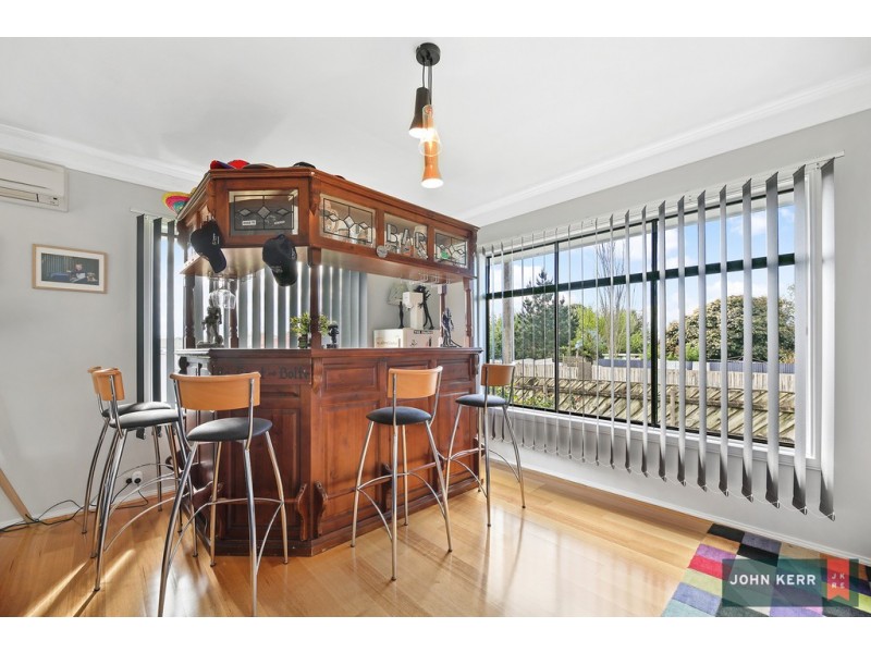 42 Alexander Avenue, Moe VIC 3825