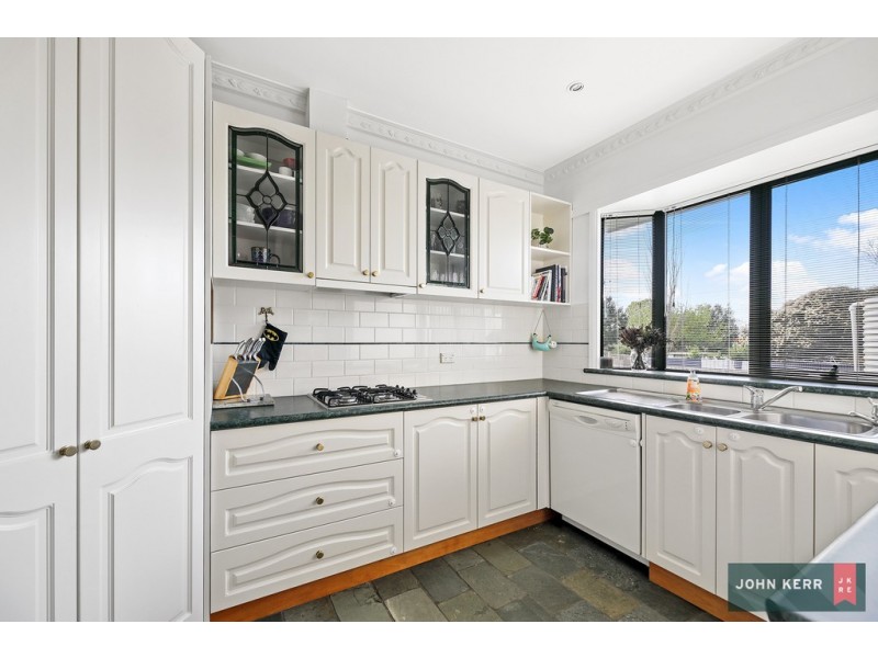 42 Alexander Avenue, Moe VIC 3825