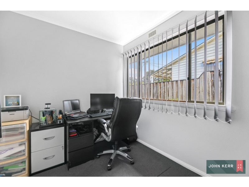 42 Alexander Avenue, Moe VIC 3825