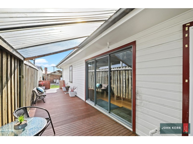 42 Alexander Avenue, Moe VIC 3825