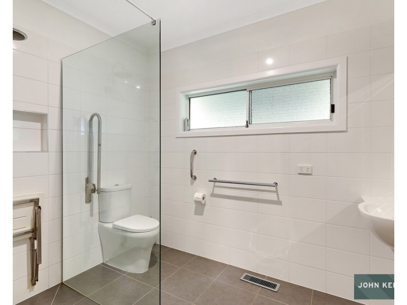 80 Waterloo Road, Moe VIC 3825