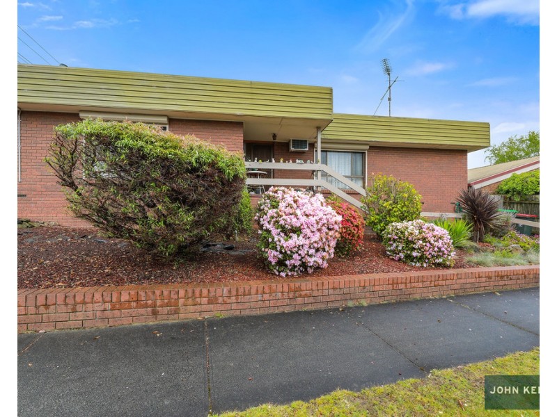 1/1 Libra Crescent, Moe VIC 3825