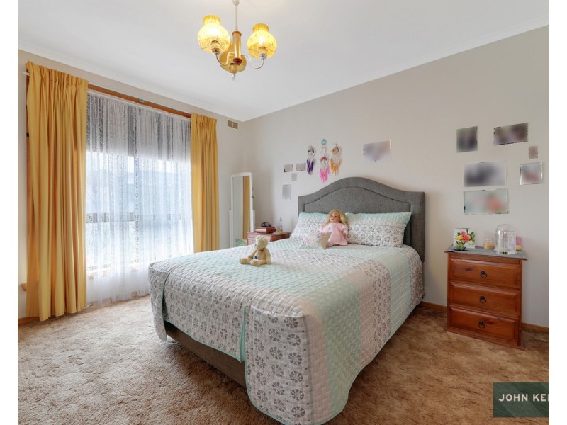 1/1 Libra Crescent, Moe VIC 3825