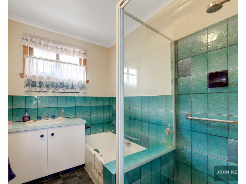 1/1 Libra Crescent, Moe VIC 3825