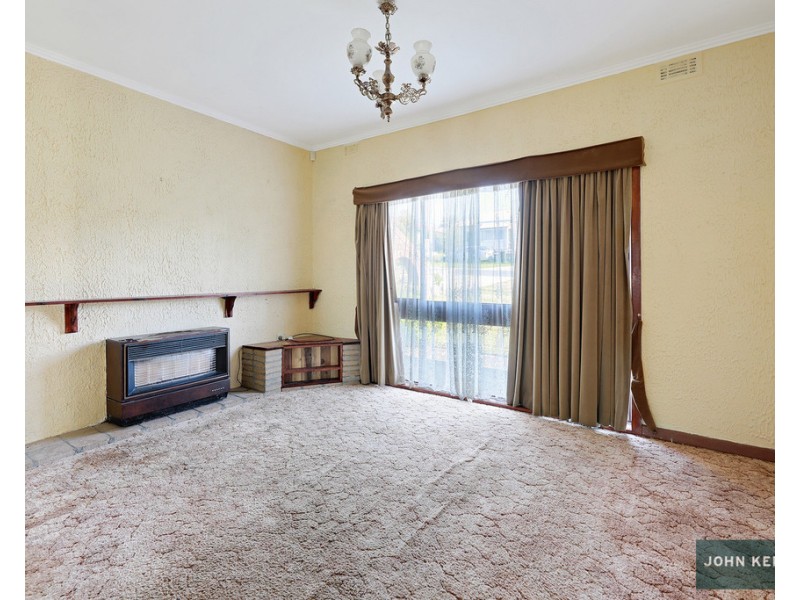 30 Hampton Street, Moe VIC 3825