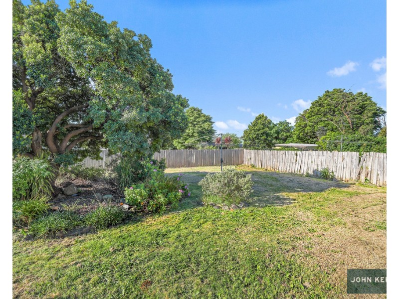 30 Hampton Street, Moe VIC 3825