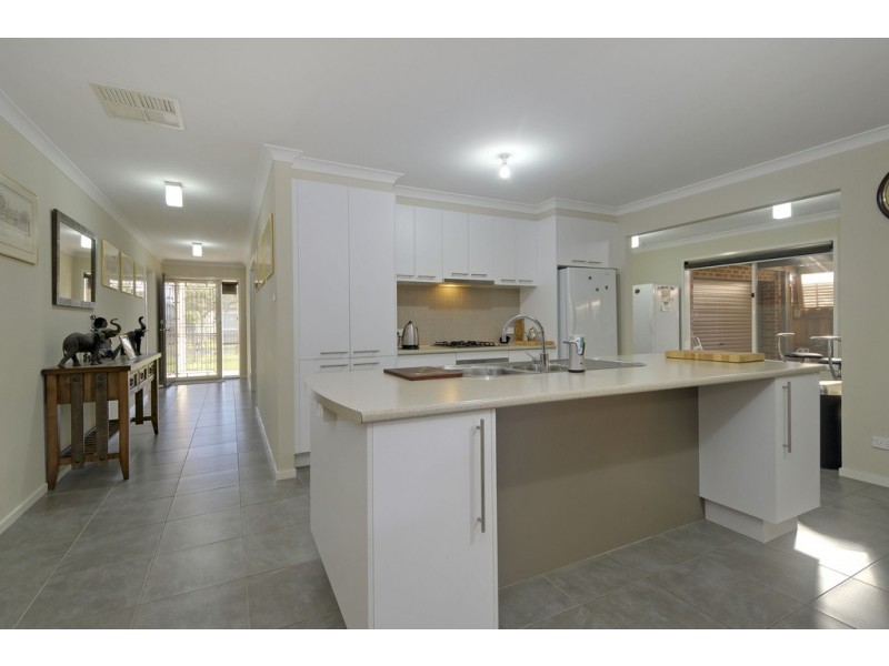 13 Kingsford Street, Moe VIC 3825