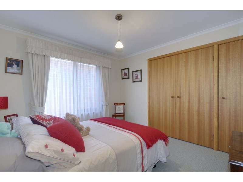 140 Southwell Avenue, Newborough VIC 3825