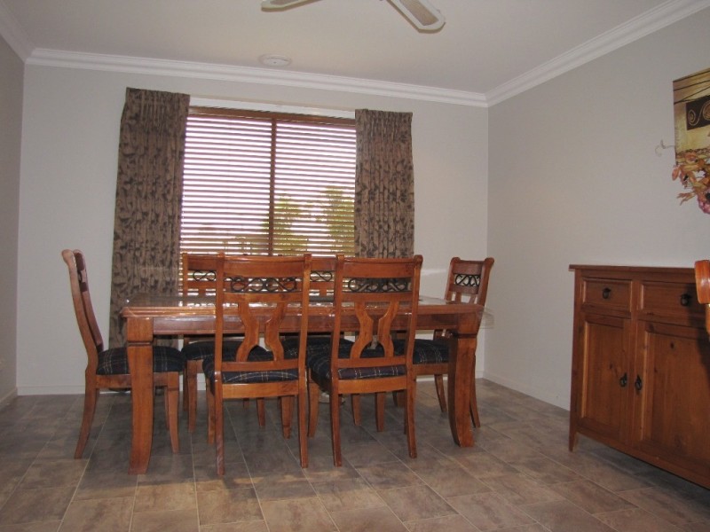 43 Newark Avenue, Newborough VIC 3825