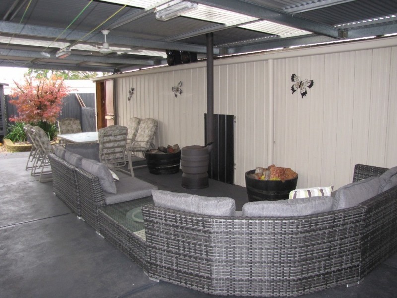 43 Newark Avenue, Newborough VIC 3825