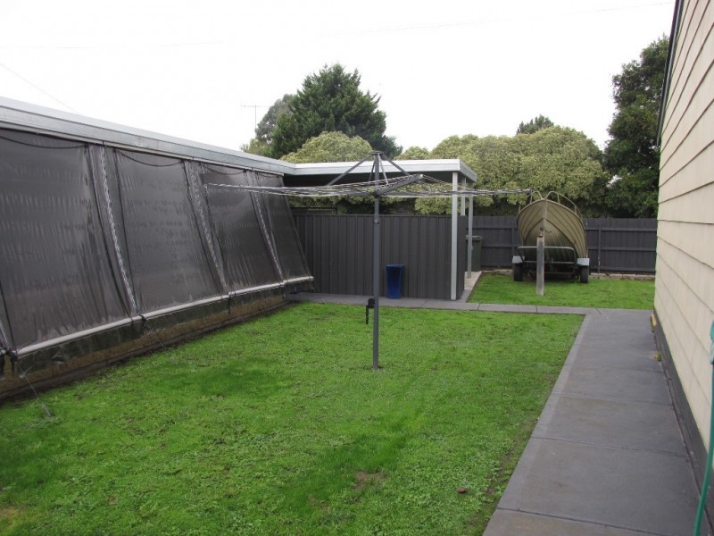 43 Newark Avenue, Newborough VIC 3825