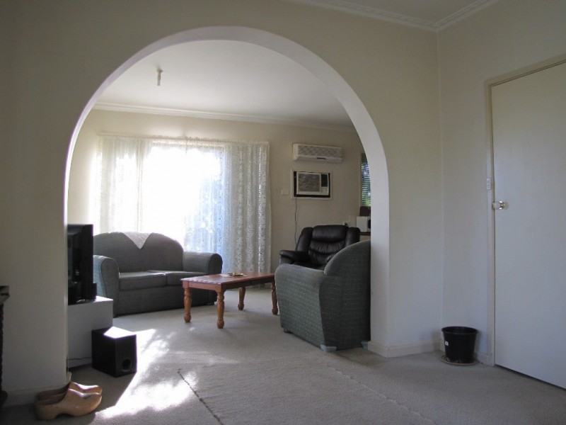 85 Wirraway Street, Moe VIC 3825