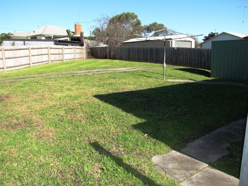 9 Drew Street, Moe VIC 3825