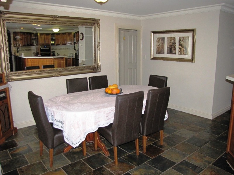 10 Rita Court, Newborough VIC 3825