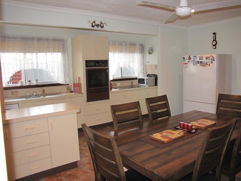 4 Mirboo Street, Newborough VIC 3825