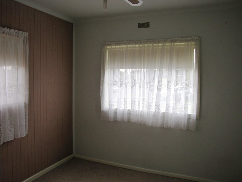 Unit 1/21 William Street, Newborough VIC 3825