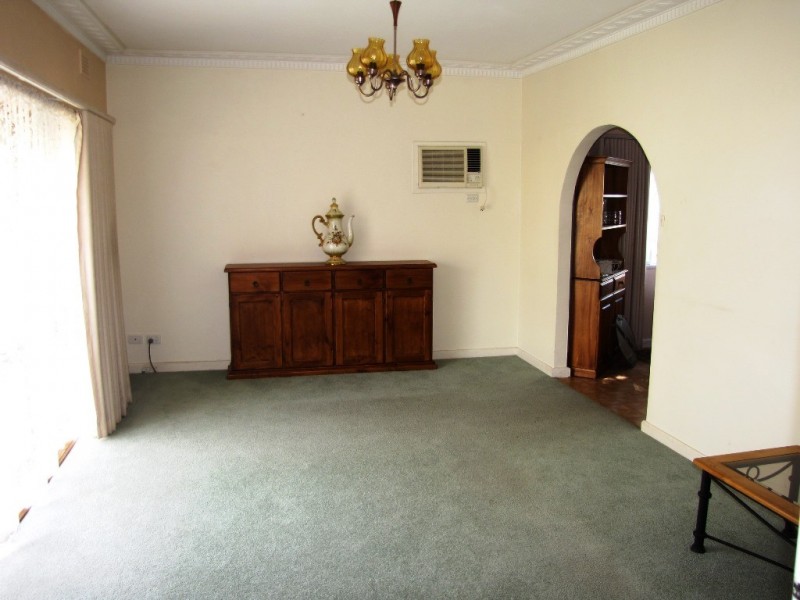 12 Tasman Street, Newborough VIC 3825