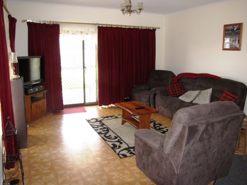 12 Tasman Street, Newborough VIC 3825