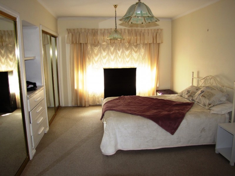 12 Tasman Street, Newborough VIC 3825