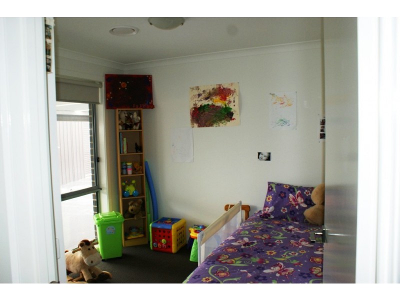 34 Montane Boulevard, Newborough VIC 3825