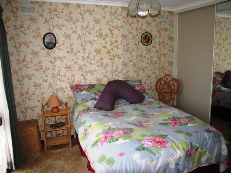 16 Burnside Street, Moe VIC 3825