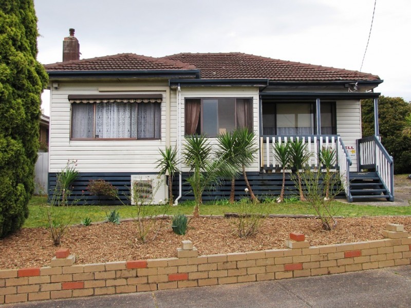 6 Harvey Street, Newborough VIC 3825