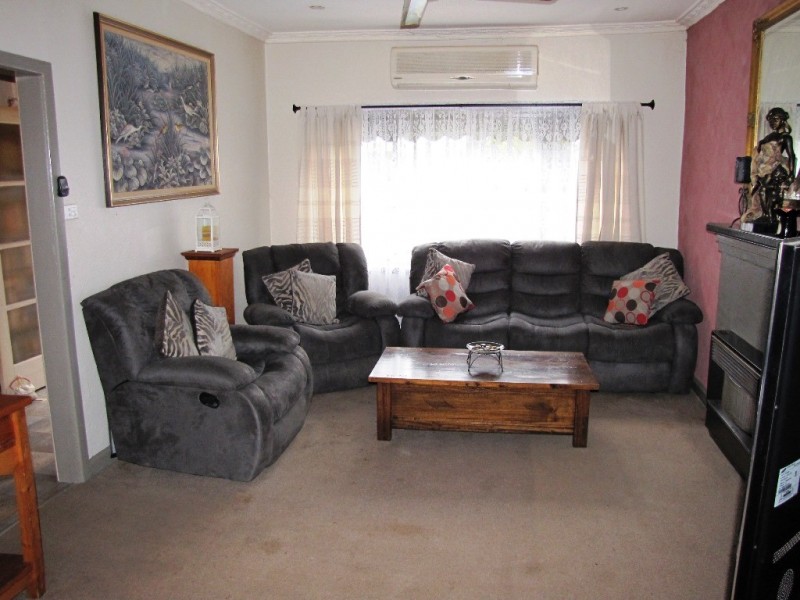 6 Harvey Street, Newborough VIC 3825