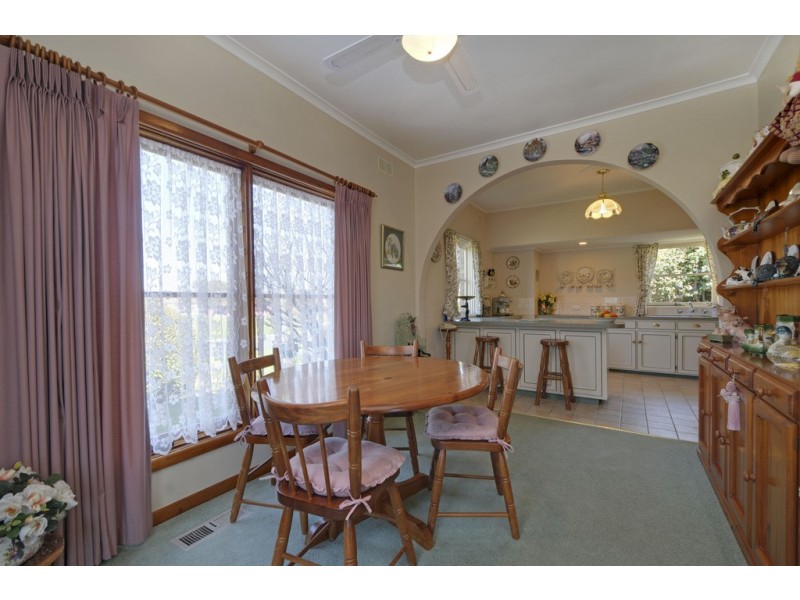 9 Avon Court, Newborough VIC 3825